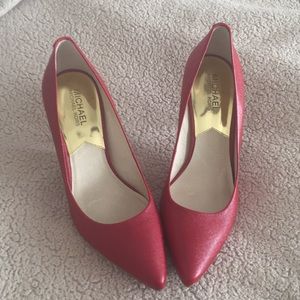 Michale Kors pumps - excellent condition!